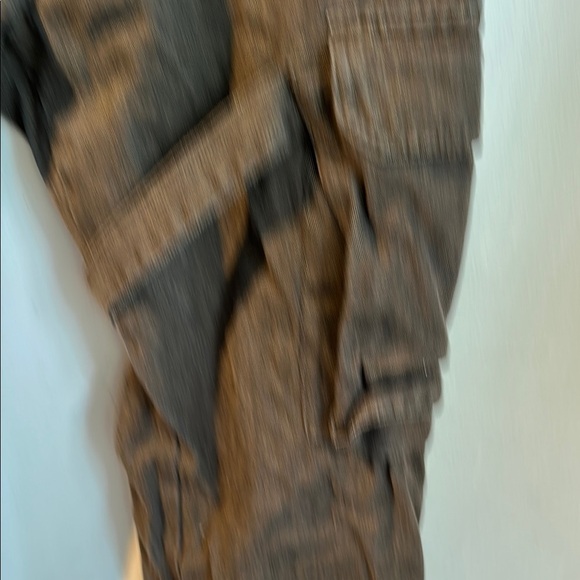 Urban Outfitters Men's Brown Cargo Pants - Picture 4 of 6